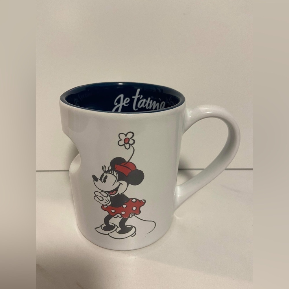 Disney Store Minnie Mouse J’taime mug